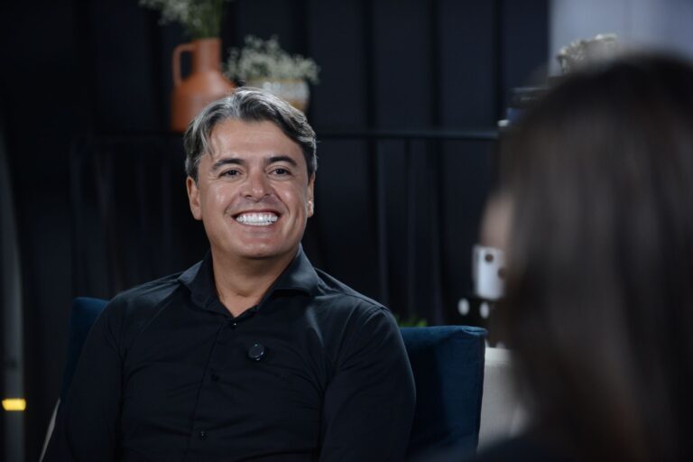 tecnogera:-fundador-perdeu-quase-tudo-e-hoje-fatura-r$-750-milhoes-com-energia