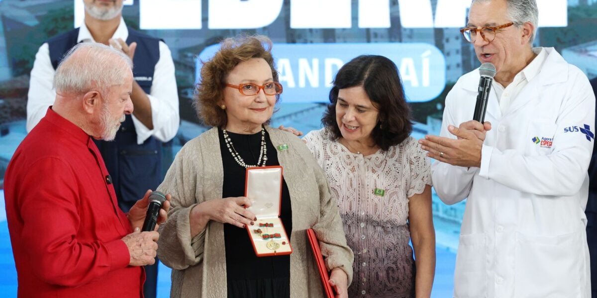 pesquisadora-margareth-dalcolmo-recebe-medalha-oswaldo-cruz