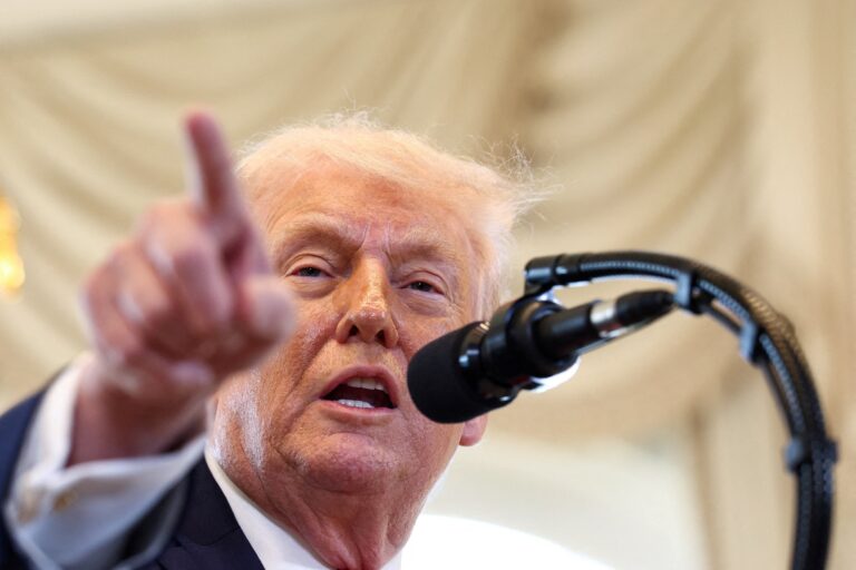trump-prepara-anuncio-de-coalizao-para-escoltar-navios-em-ormuz,-diz-wsj