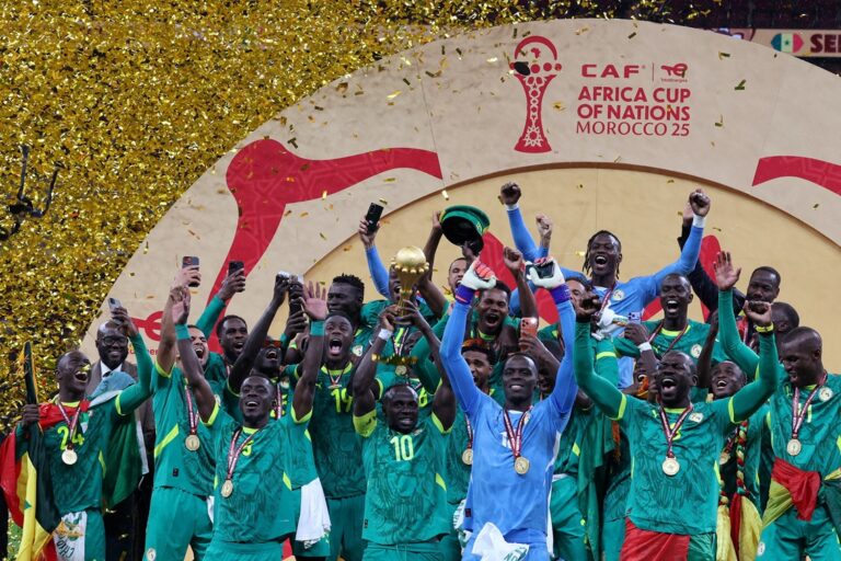 Senegal se recusa a devolver troféu da Copa Africana após título ser retirado