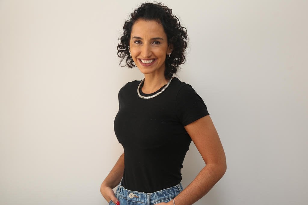 No Dia Internacional da Mulher, jornalista é alvo de xingamentos durante transmissão em estádio