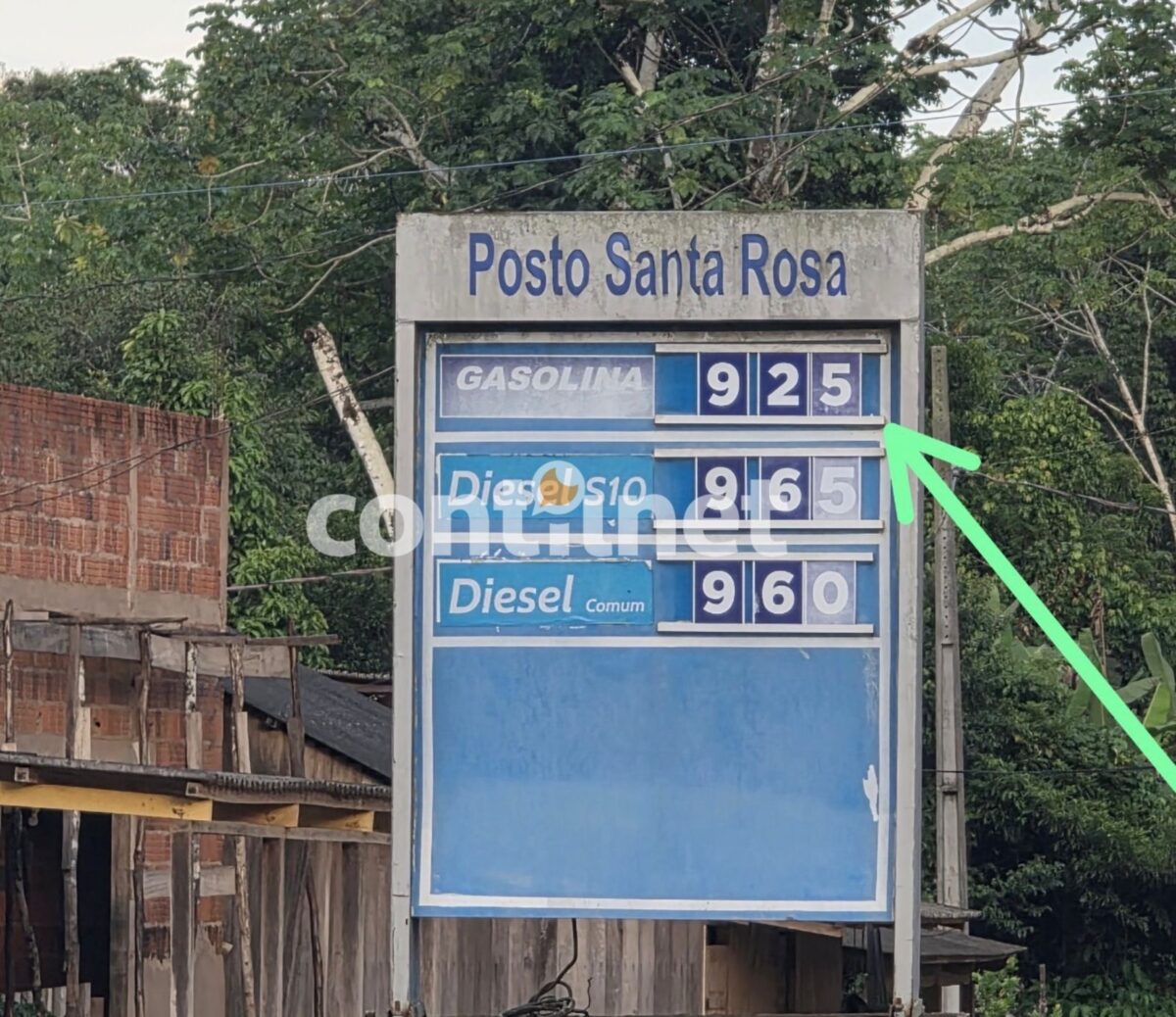 Gasolina chega a quase R$ 10,00 em cidade do Acre e pesa no bolso dos moradores