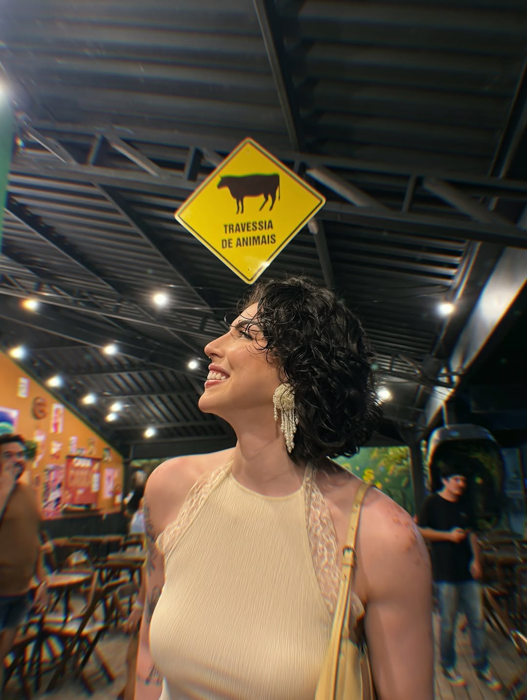 Influenciadora Maxine Silva viraliza ao ensinar o "Acreanês" nas redes sociais