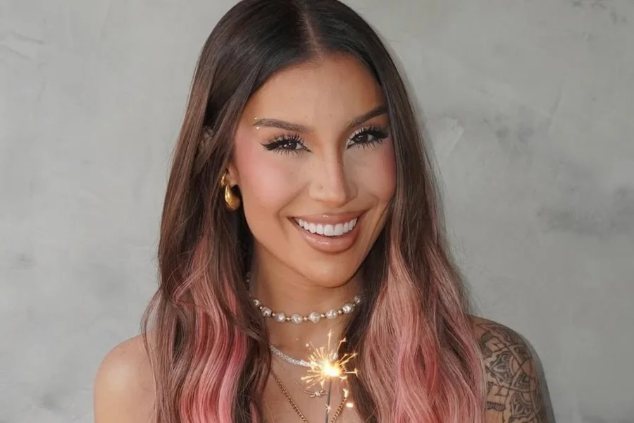 Bianca Andrade faz transplante de sobrancelha e detalhe surpreende seguidores