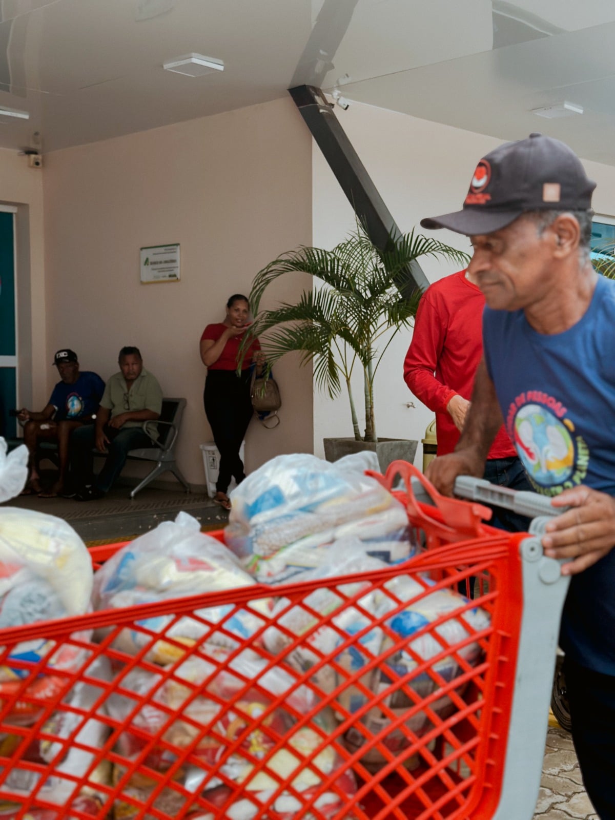 Hospital do Rim arrecadou 3 toneladas de alimentos
