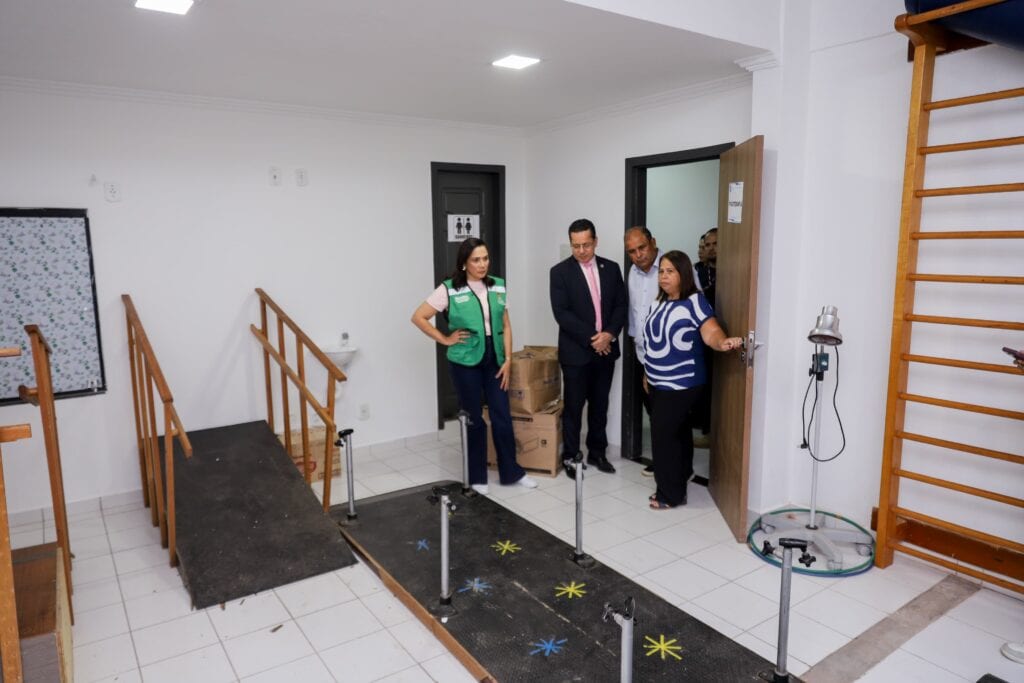 Mailza Assis participa da entrega de nova moradia para idosos do Lar dos Vicentinos