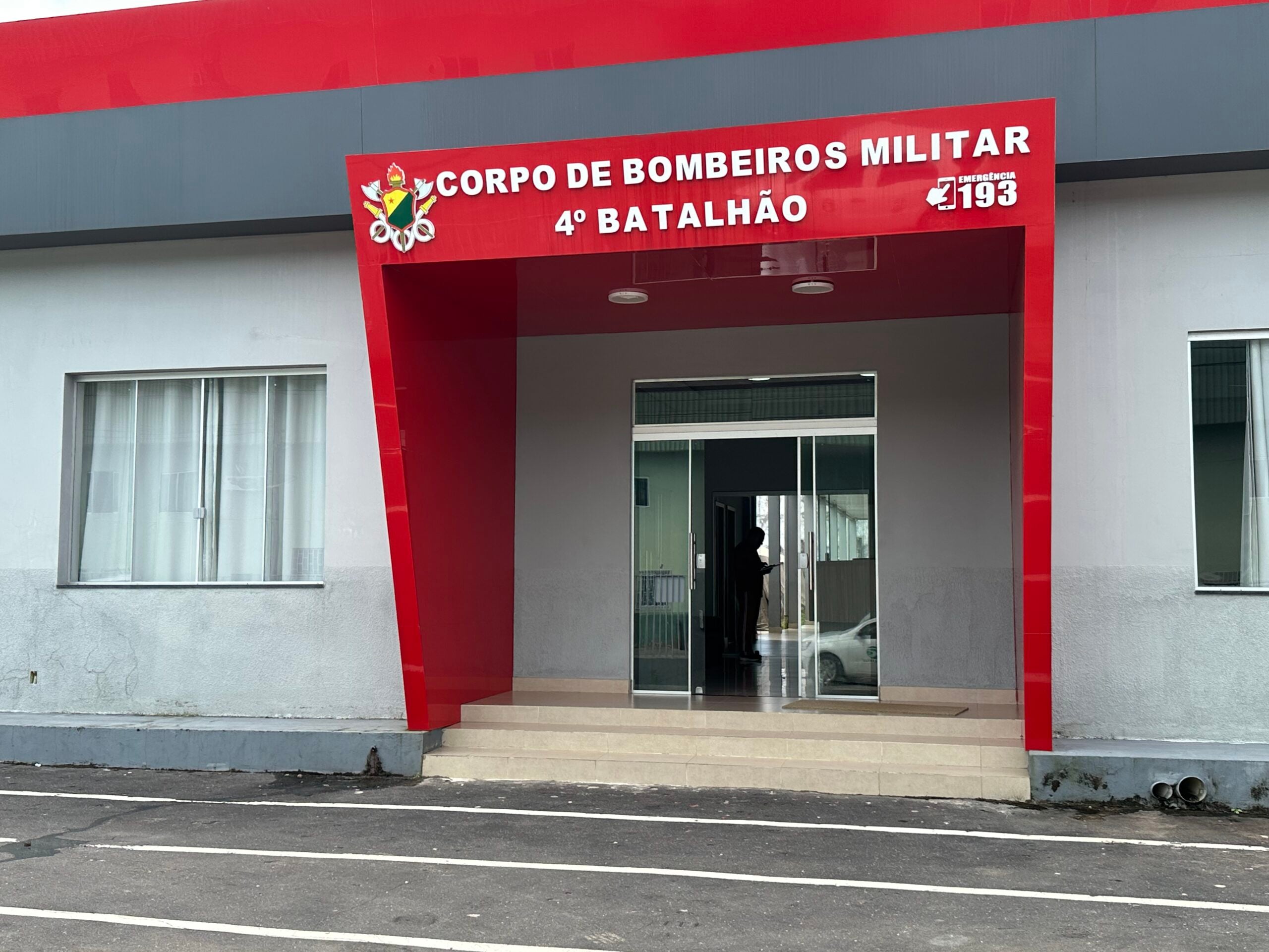 Bombeiros fazem buscas por homem desaparecido no Rio Juruá em Marechal Thaumaturgo