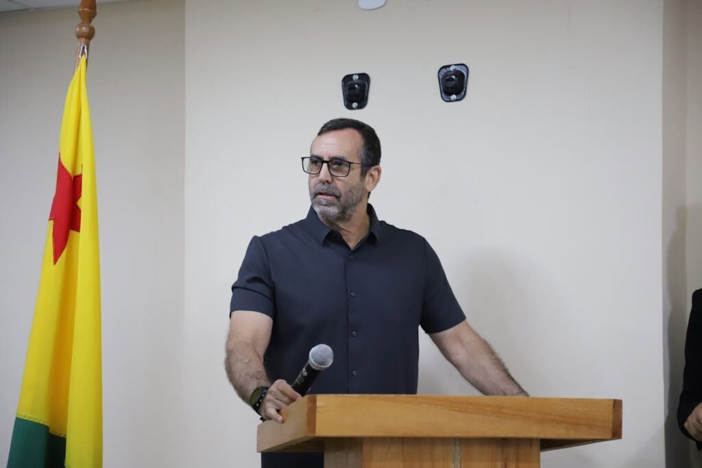 Servidoras da segurança pública participam de curso inédito de defesa pessoal no estado do Acre