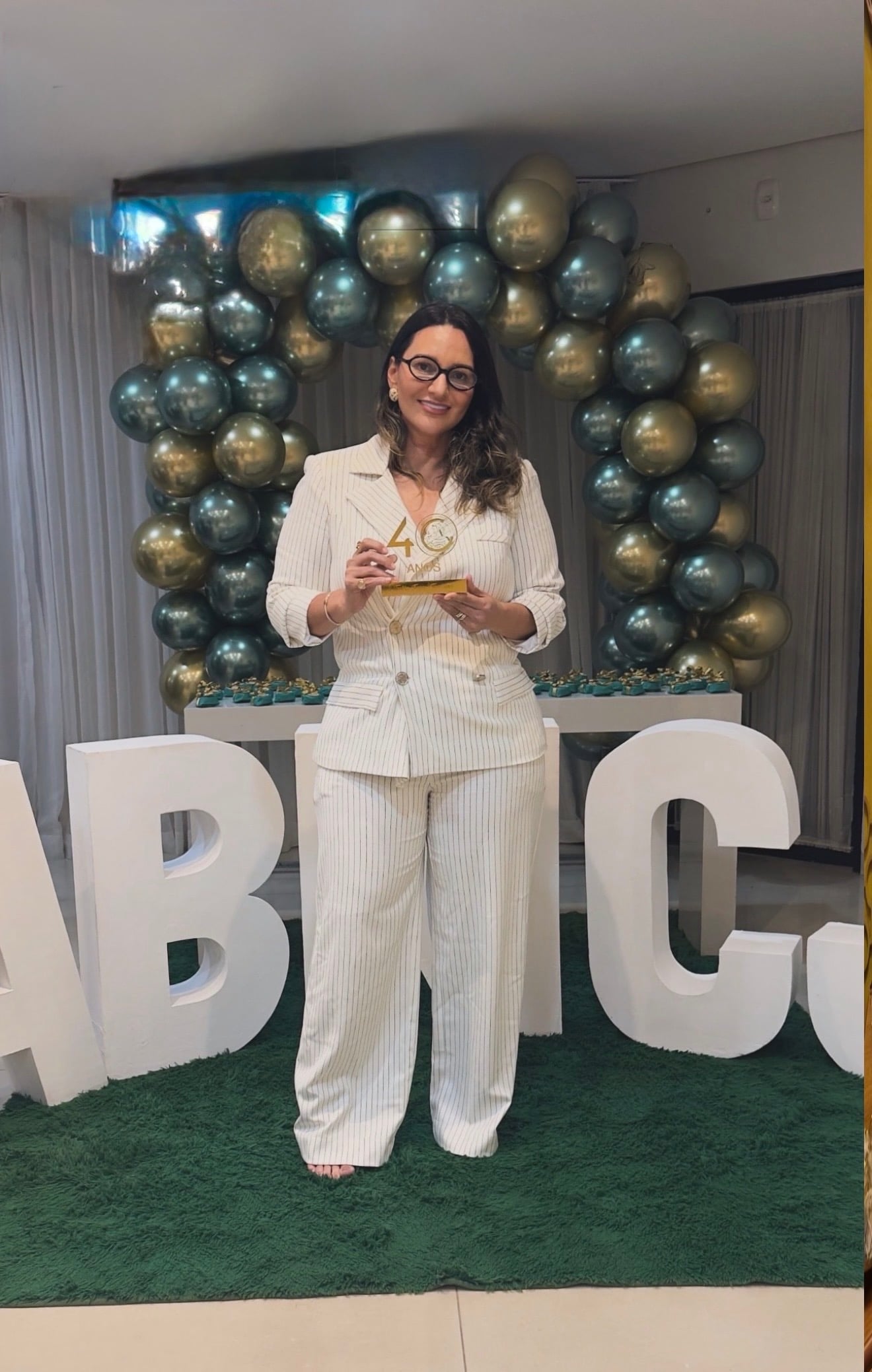 Robertha Moura foi uma das grandes surpresas da noite de posse de Helcinkia Albuquerque a frente da ABMCJ-Acre.