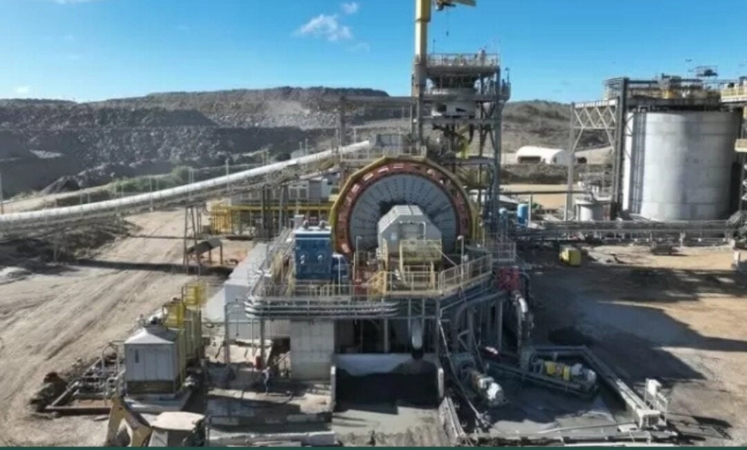 Projeto prevê extração de ouro ao longo de 20 anos após alteração no traçado da rodovia.