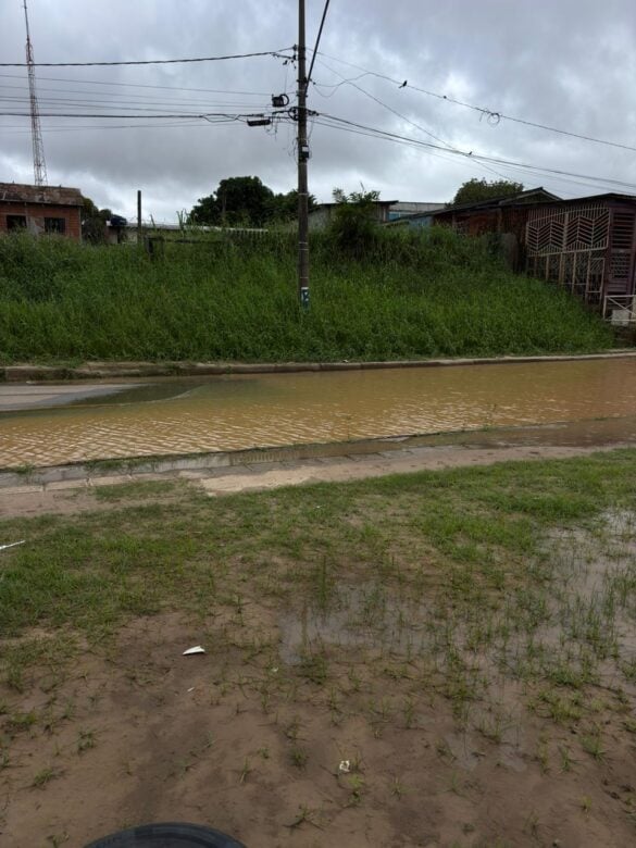 Rio Acre 30 de março (1) O nível do Rio Acre já ultrapassou a cota de alerta