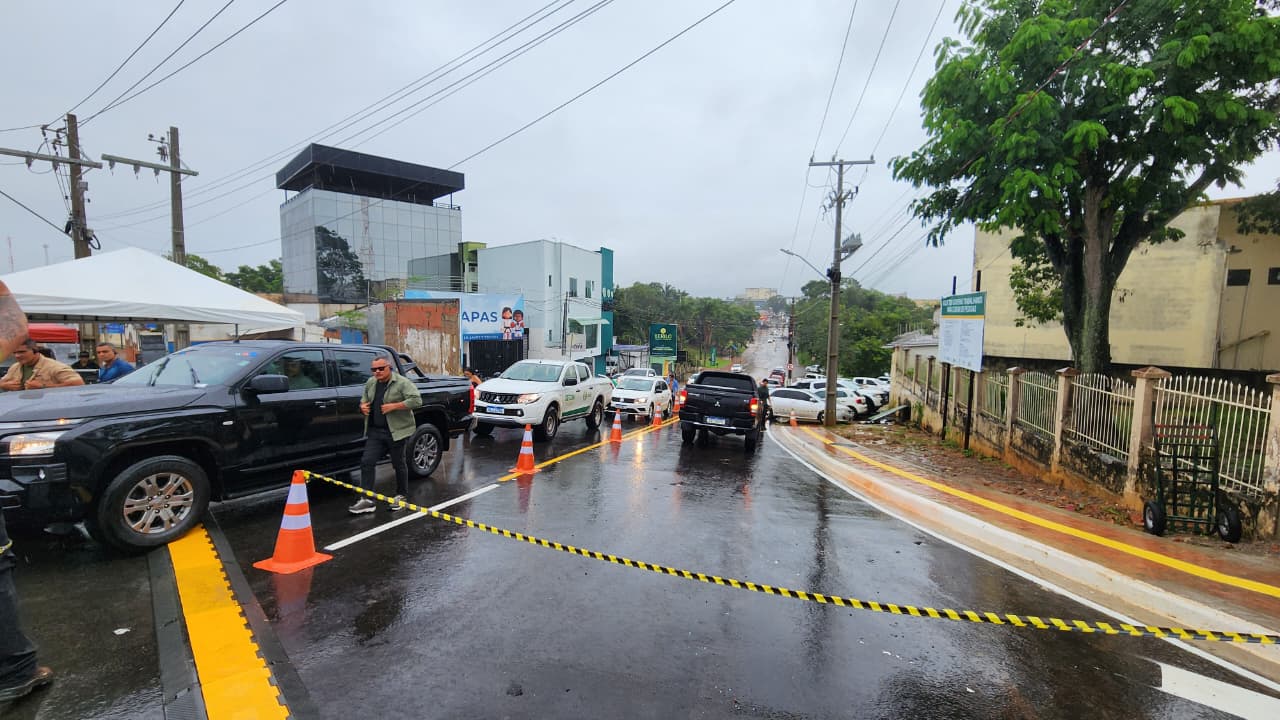 Com a inauguração, apenas o trânsito da Avenida Getúlio Vargas (parte superior do complexo) será liberado