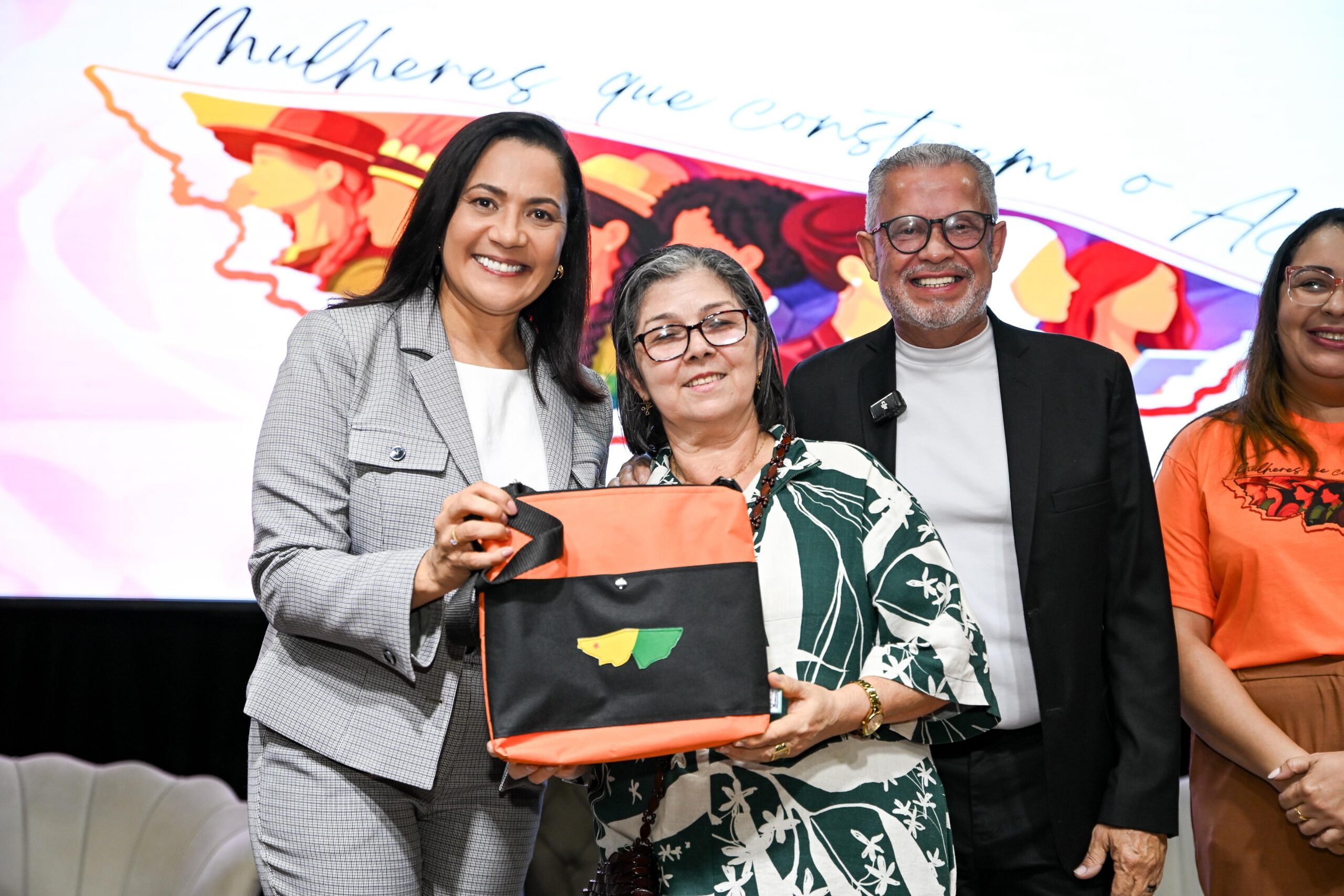 Mailza participa do evento “Mulheres que Constroem o Acre” promovido pelo Partido Solidariedade