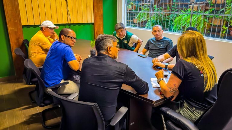 Deracre recebe vereadores de Cruzeiro do Sul para tratar de ramais e da Operação Verão 2026