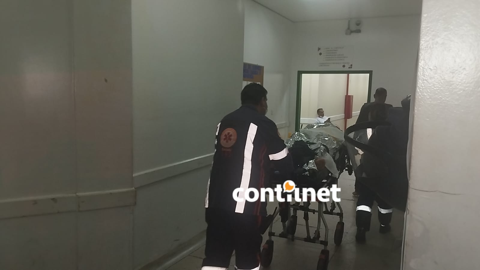 Colisão entre motocicleta e capivara deixa duas pessoas feridas em ramal no interior do Acre