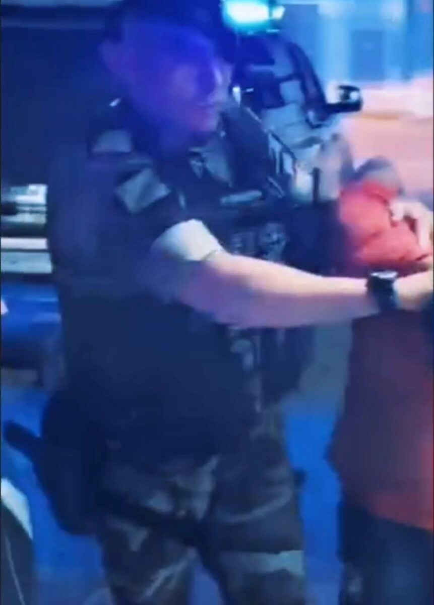 Jovem com mandado de prisão é detido pela ROTAM em ponto conhecido por tráfico