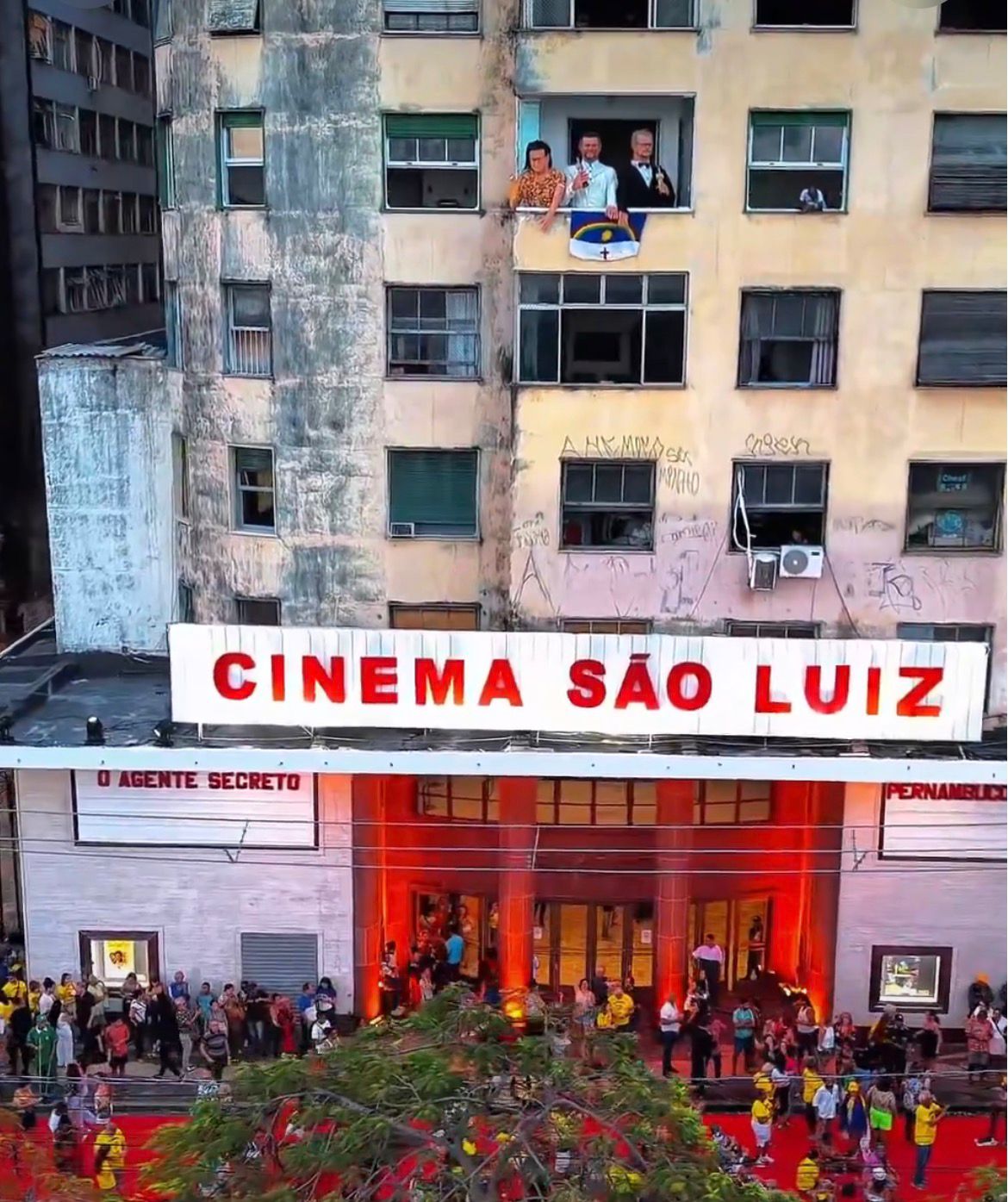 Cinema São Luiz abre portas para público acompanhar Oscar após receber gravações de O Agente Secreto