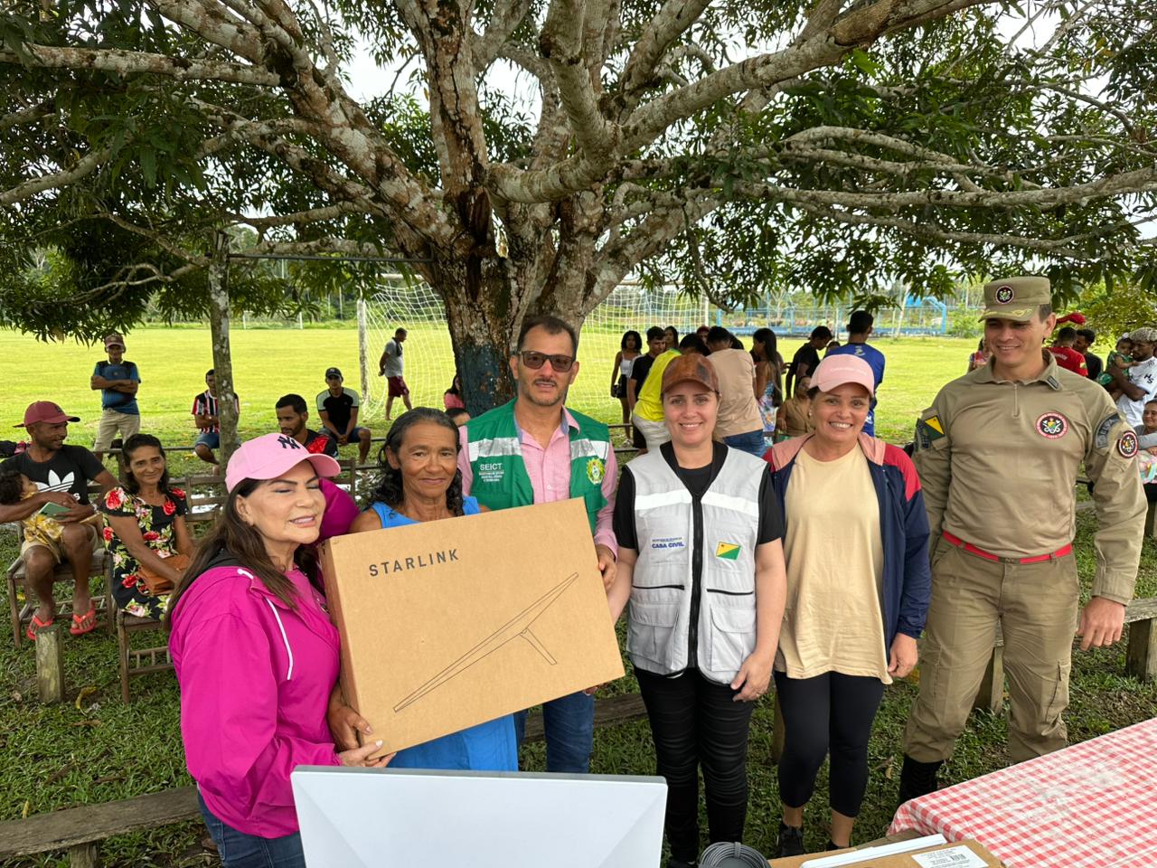 Comunidades rurais de Cruzeiro do Sul recebem internet via satélite e ampliam acesso à tecnologia