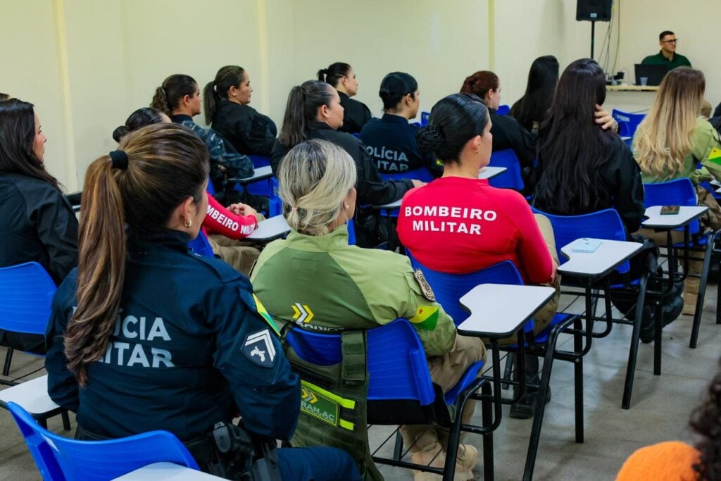 Servidoras da Segurança Pública do Acre concluem curso inédito de defesa pessoal