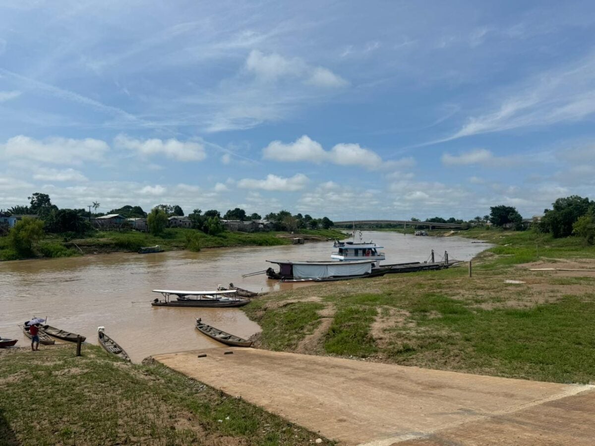 O cenário contrasta com o início do ano, quando o Rio Iaco atingiu 15,72 metros em janeiro