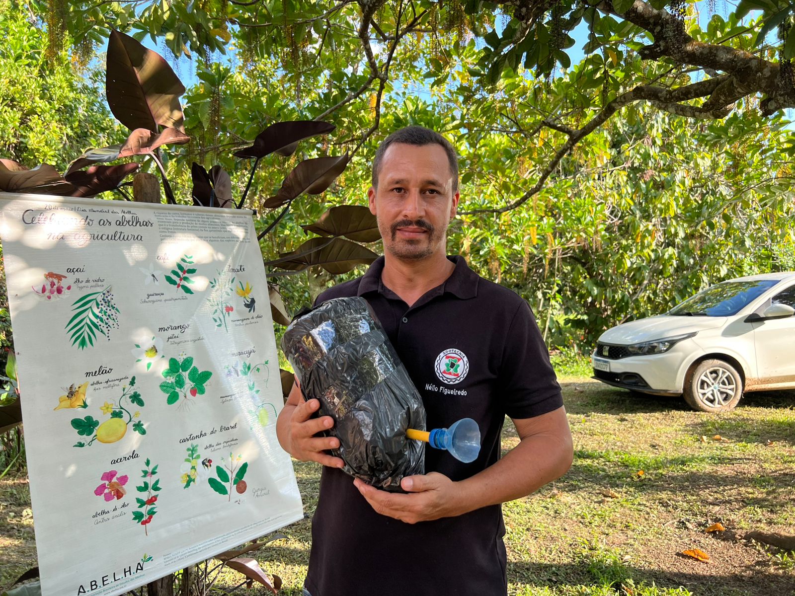 Governo implanta primeiro viveiro de pasto apícola e capacita produtores no Acre