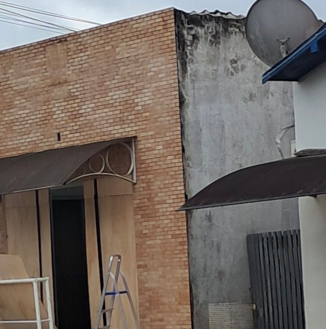 Outro problema apontado pela população é o custo e o desgaste da viagem até a capital.