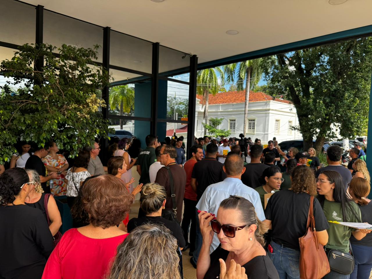 Novo projeto do Governo para servidores será votado na próxima semana após conversa com sindicatos