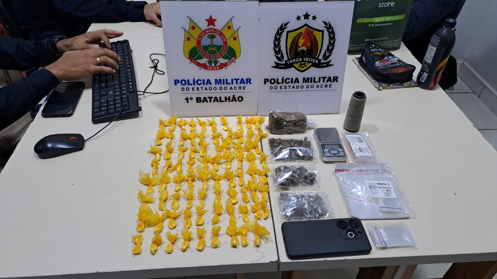 Polícia Militar prende dupla por tráfico de drogas em bairro de Rio Branco