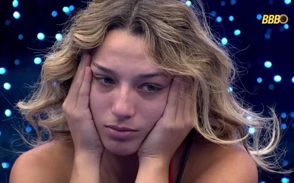 BBB 26: Briga por louça suja encerra aliança de Samira e Juliano Floss