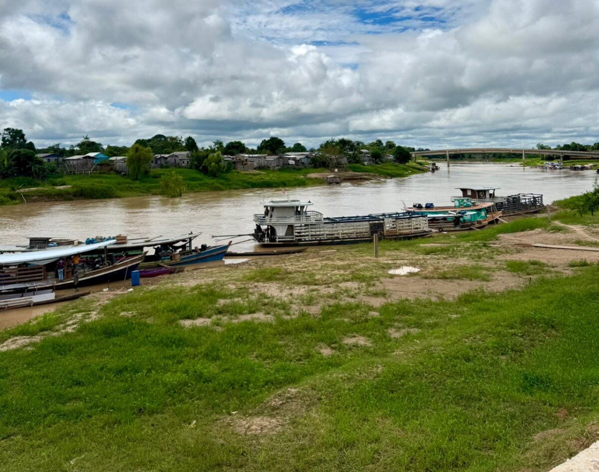 Historicamente, períodos de chuvas intensas na região costumam provocar elevações rápidas no nível do Iaco