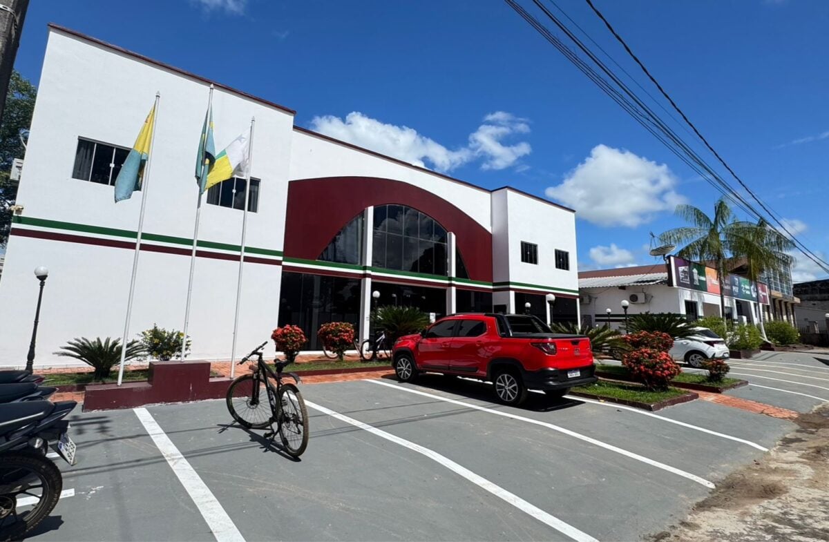 Feijó aplica sanção e rescinde contrato com empresa por descumprimento