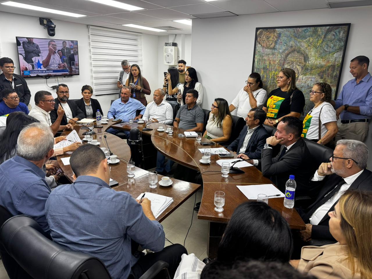 O tema ganhou destaque recentemente, quando moradores da região fecharam a BR-364 em protesto