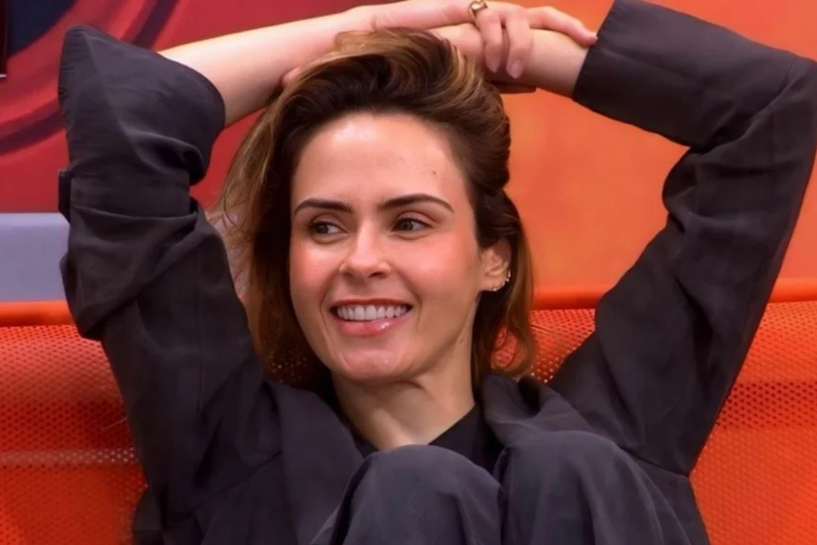 BBB 26: Ana Paula vence último desafio e agita noite de festa