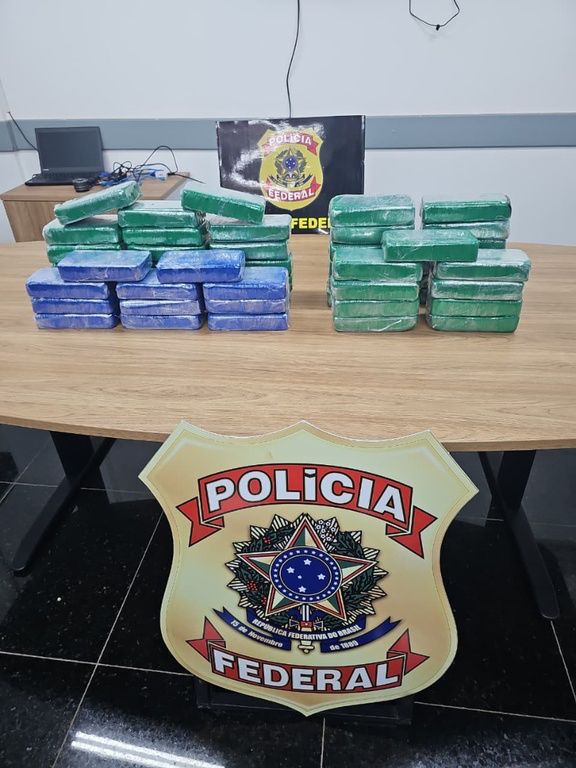 PF apreende mais de 50 kg de cocaína na fronteira