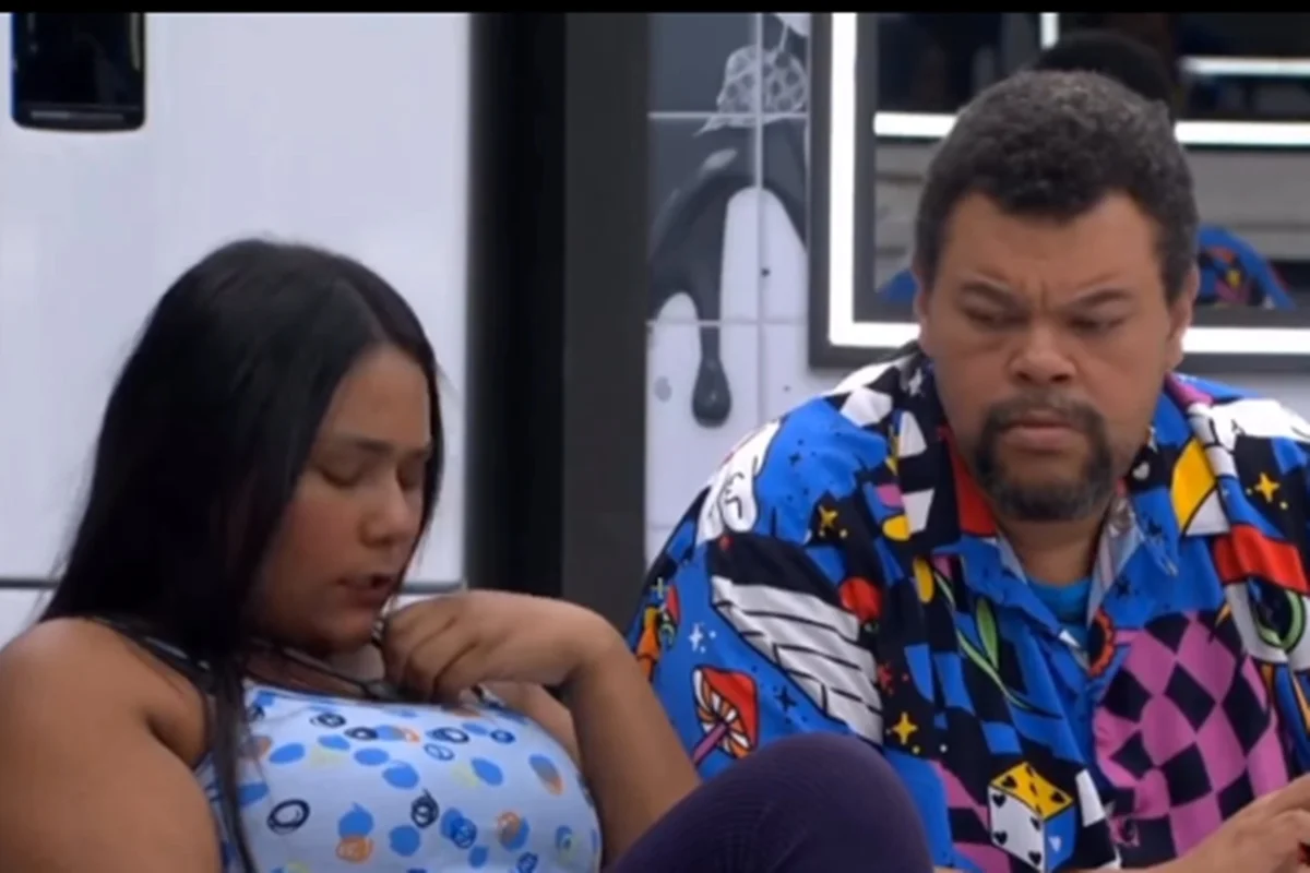 Equipe de Chaiany critica comportamento de Babu Santana após brincadeiras consideradas inadequadas no BBB