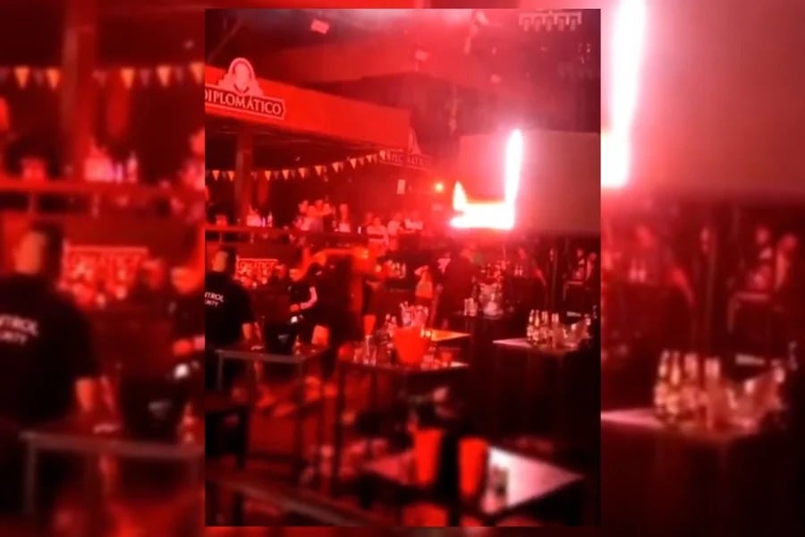 Ataque com bomba em boate deixa 34 feridos e outras quatro em estado grave