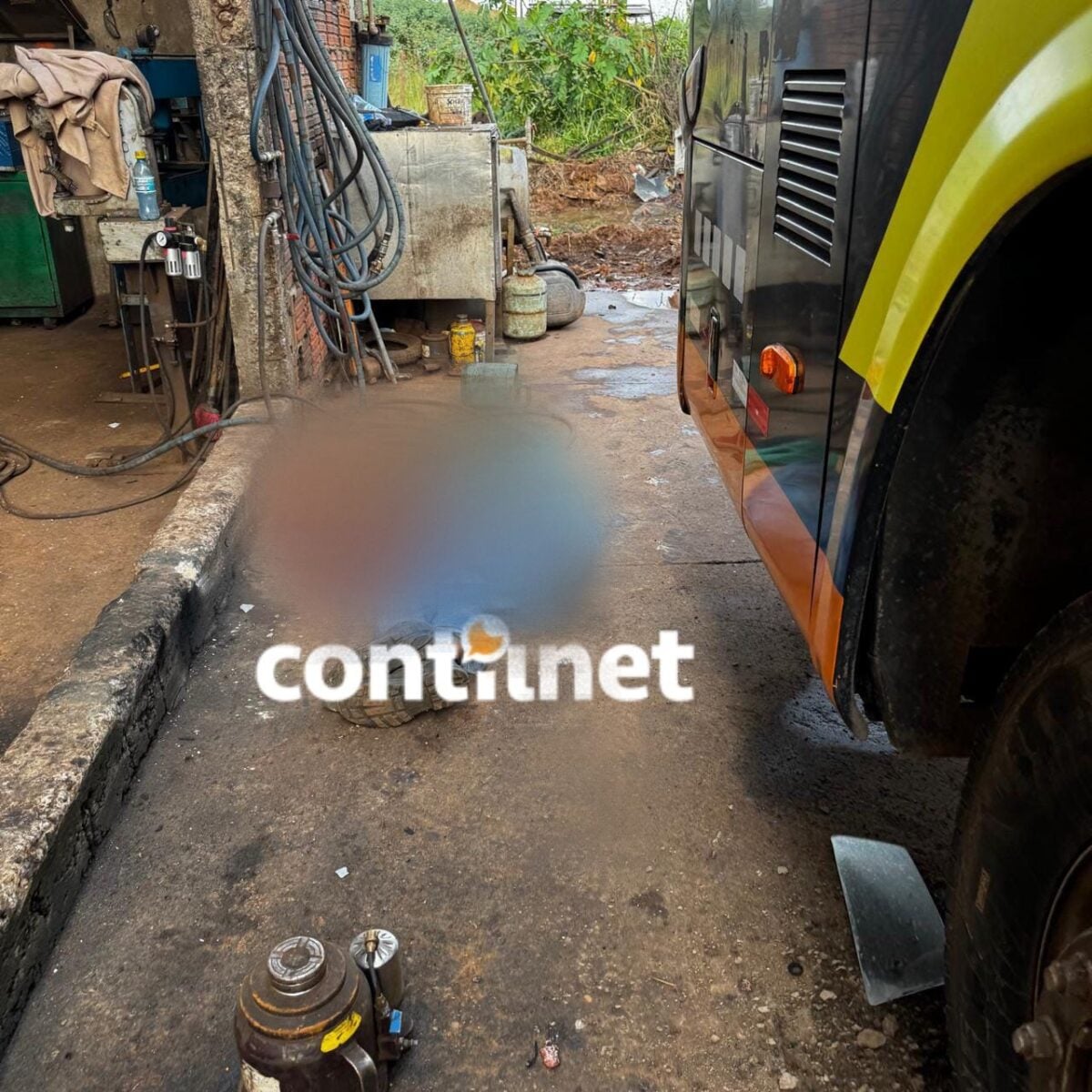 explosão de pneu mata borracheiro em garagem de Rio Branco