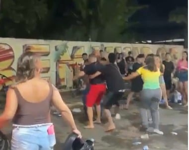 Briga com socos, chutes e garrafadas é registrada