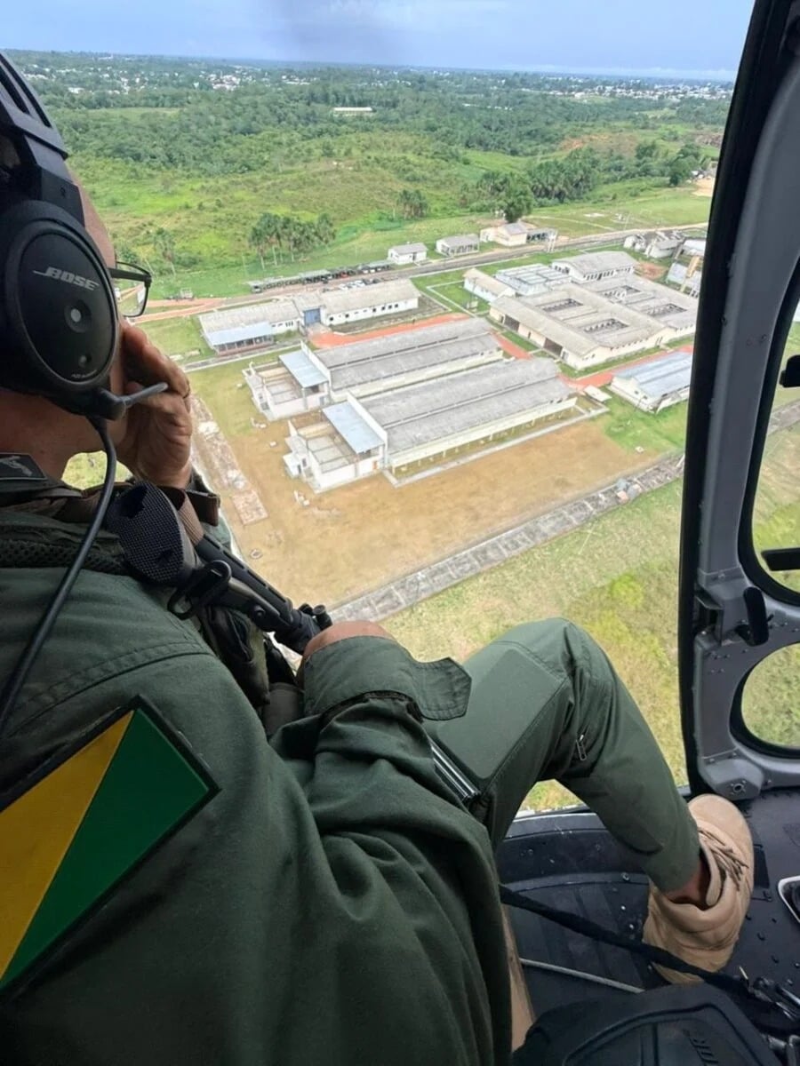operação conta com a atuação da Polícia Penal, do Grupo Especial de Operações em Fronteiras (Gefron) e de outras forças de segurança