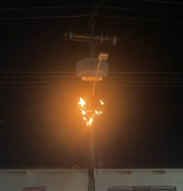 Fiação pega fogo e assusta moradores e motoristas