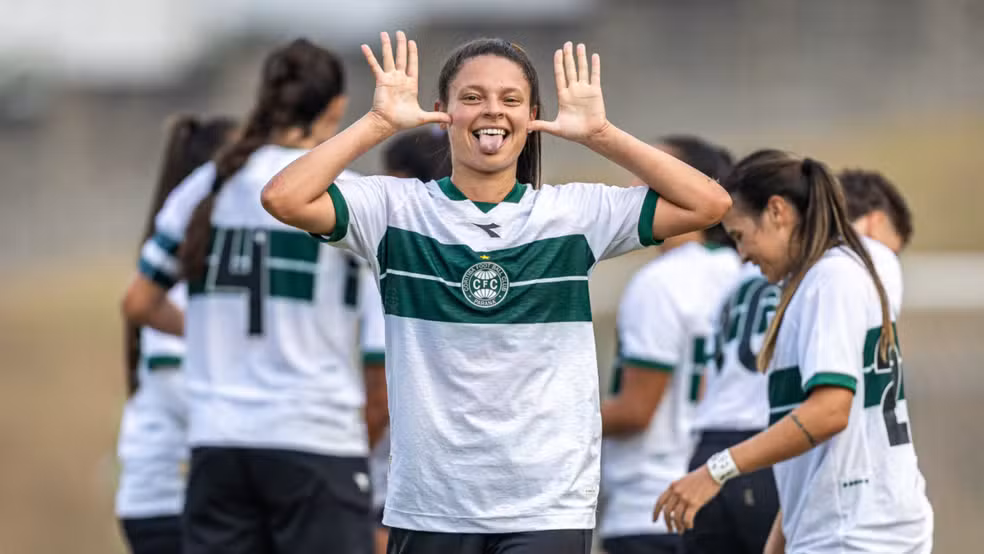 O Coritiba deu um passo importante na valorização de seu futebol feminino. O clube confirmou que a partida contra o Criciúma, pela segunda rodada do Campeonato Brasileiro Feminino A3, será realizada no Couto Pereira.