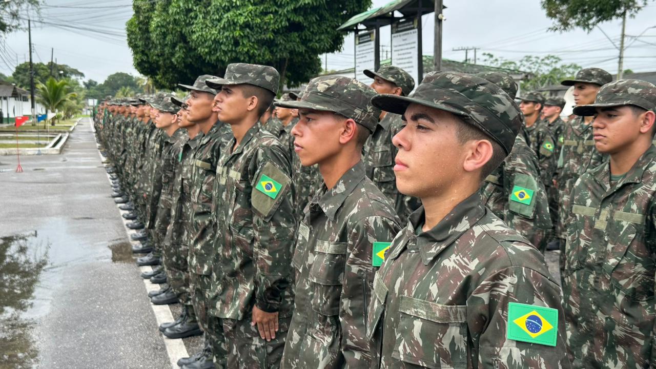 Além do treinamento, os militares recebem estrutura completa dentro do quartel