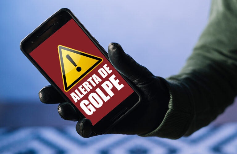 Jovem tenta expor golpista, mas acaba caindo no golpe