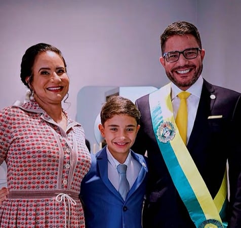 Gladson Cameli homenageia mulheres do Acre