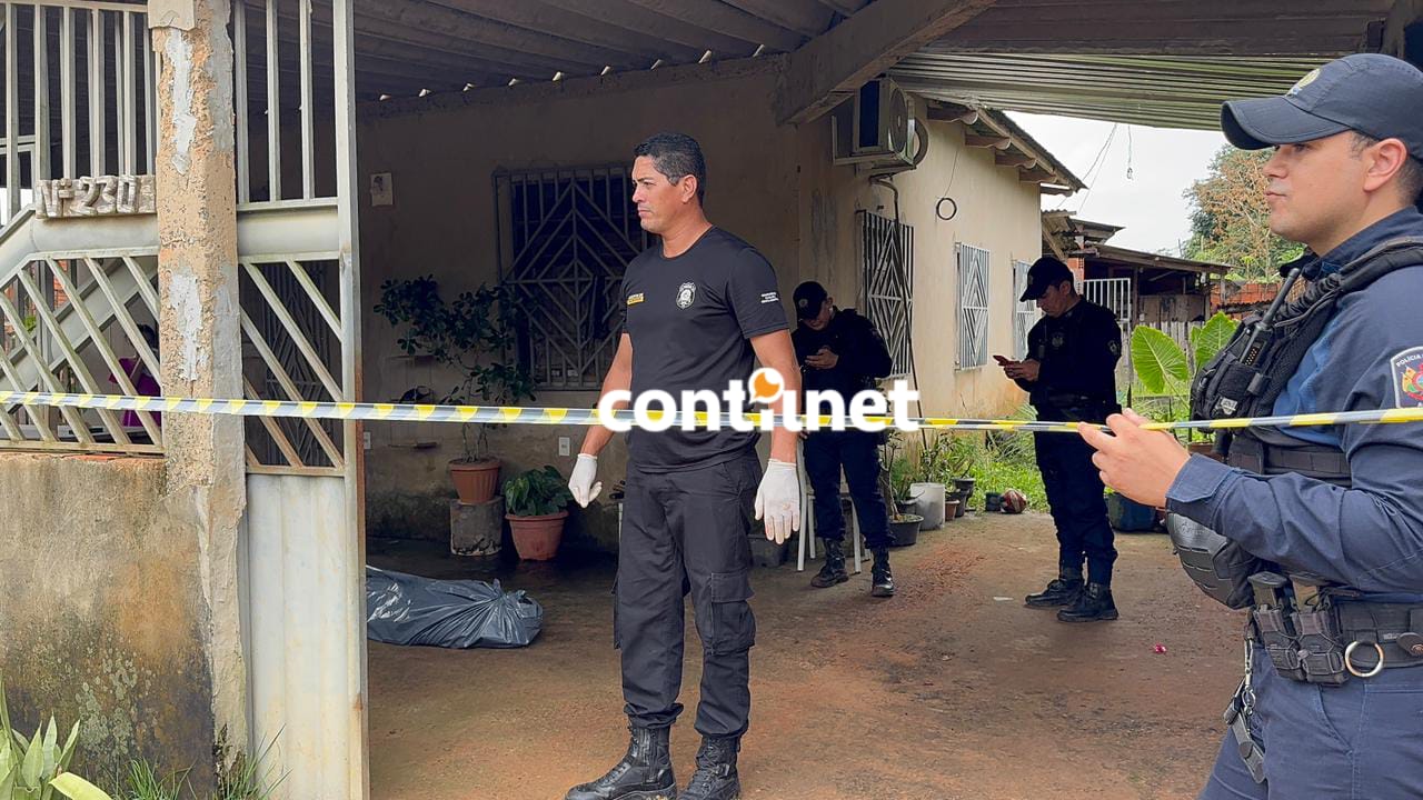 Policiais militares do 2º Batalhão isolaram a área para o trabalho da perícia criminal