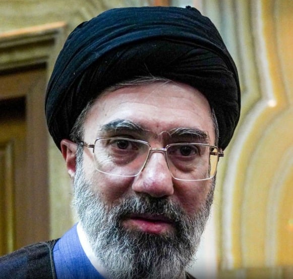 Líder do Irã promete resposta após morte de autoridade