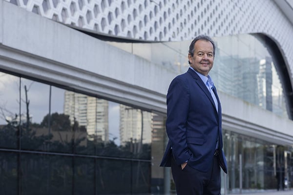 'Filho do pedreiro não quer mais ser pedreiro', diz CEO de construtora