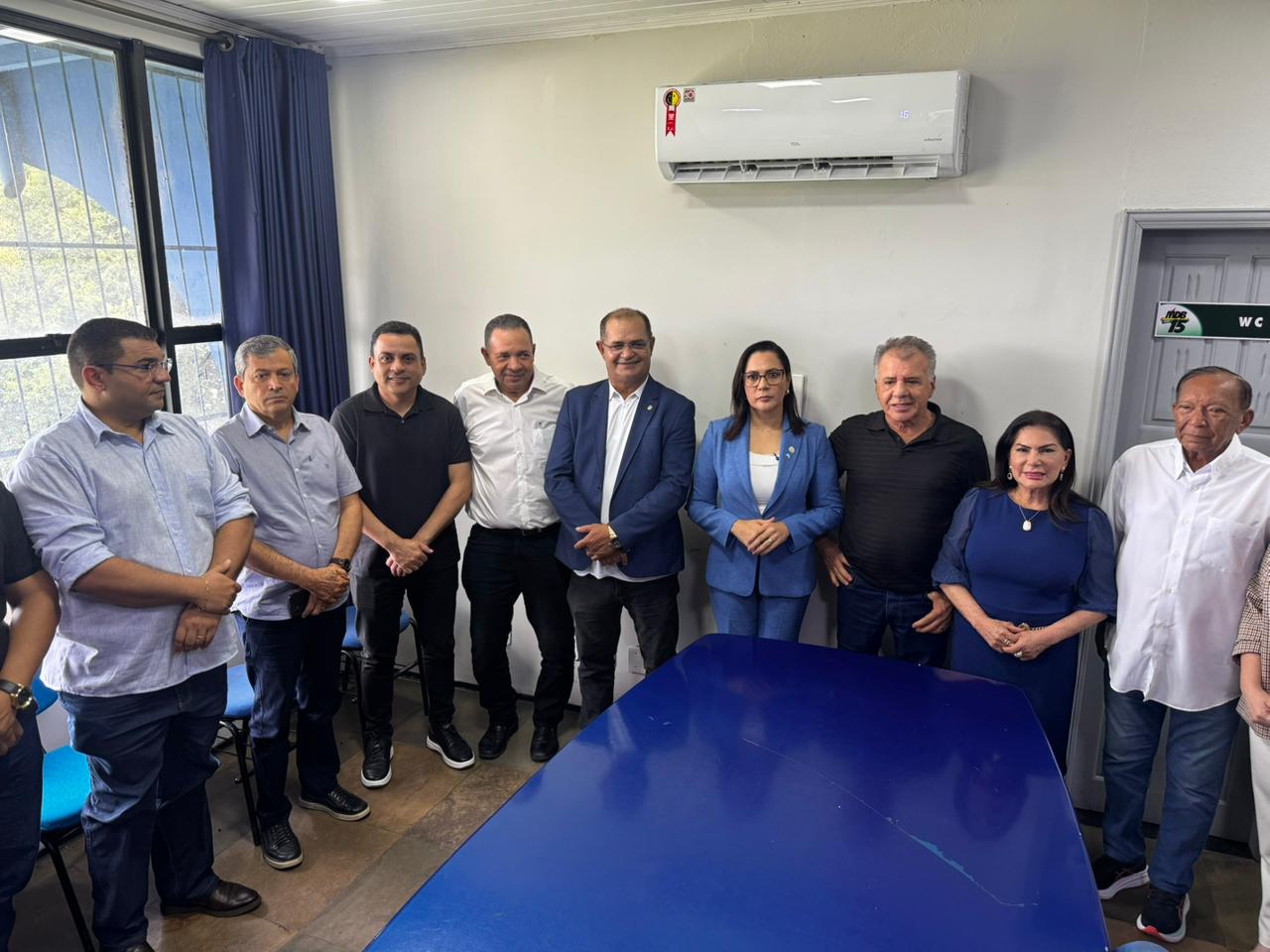 Vagner adia para abril anúncio de quem será vice de Mailza