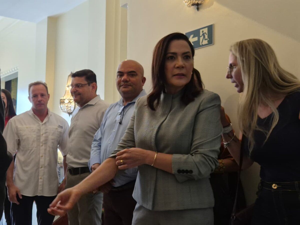 Mailza participou da cerimônia de entrega do Palácio Rio Branco