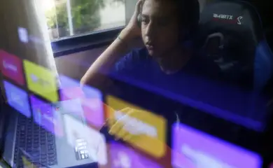 Brasília (DF), 27/01/2025 - Crianças com perfil aberto em redes sociais. Ian Fernandes de Alencar. Foto: Bruno Peres/Agência Brasil